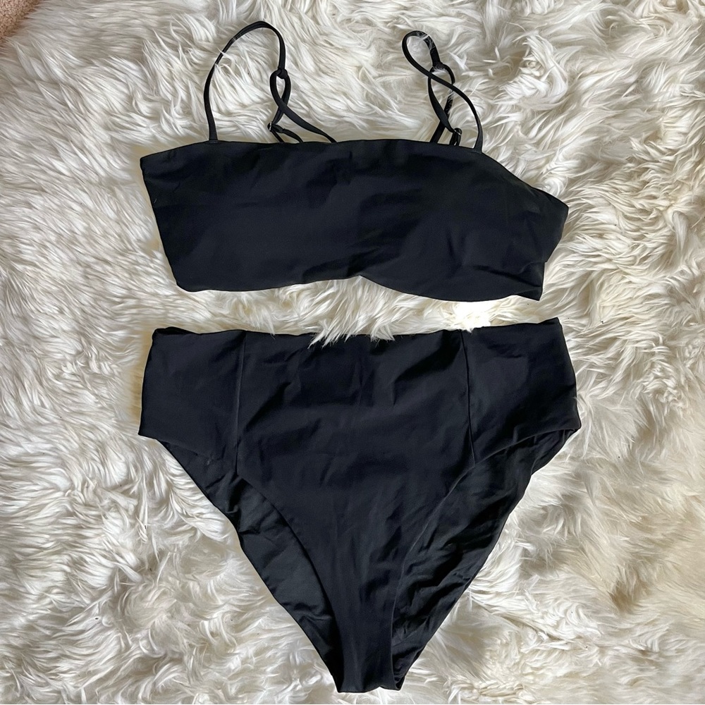 Vuori Black Bikini Set